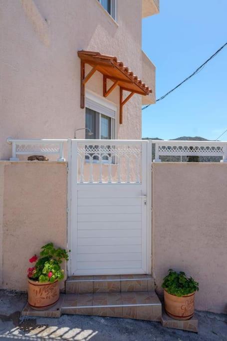 شقة Rosa 'S House باليكاسترون المظهر الخارجي الصورة