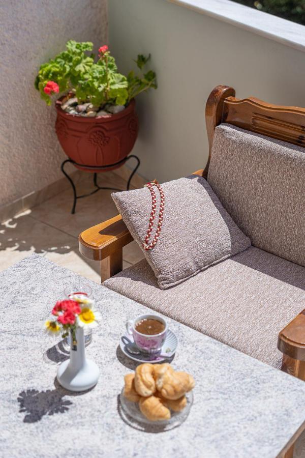 شقة Rosa 'S House باليكاسترون المظهر الخارجي الصورة